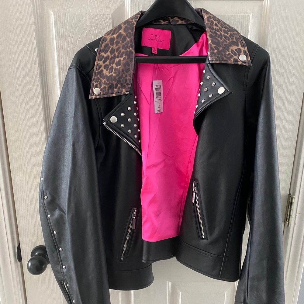 Leather jacket